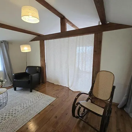 Avec Etang Prive, Piscine Partagee Et Wifi En Dordogne - Fr-1-616-194 *