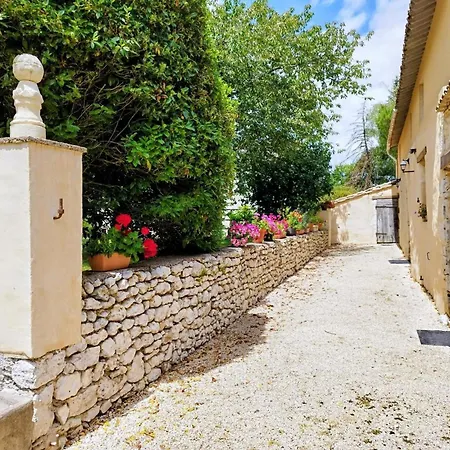 Avec Etang Prive, Piscine Partagee Et Wifi En Dordogne - Fr-1-616-194 *